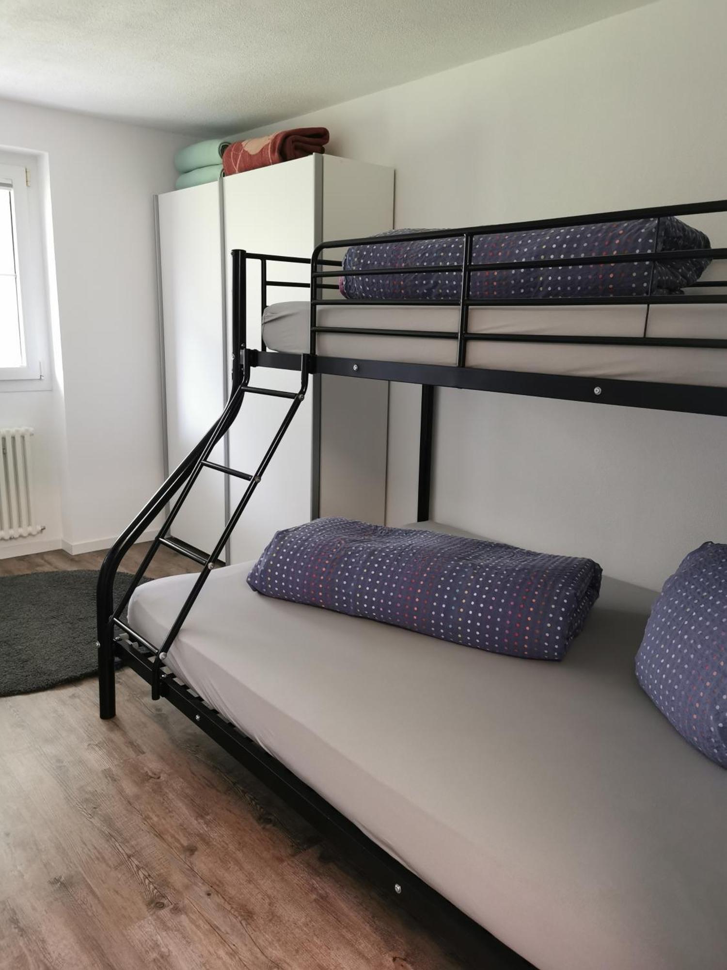 Tgesa Dutg Grond Apartman Sedrun Kültér fotó